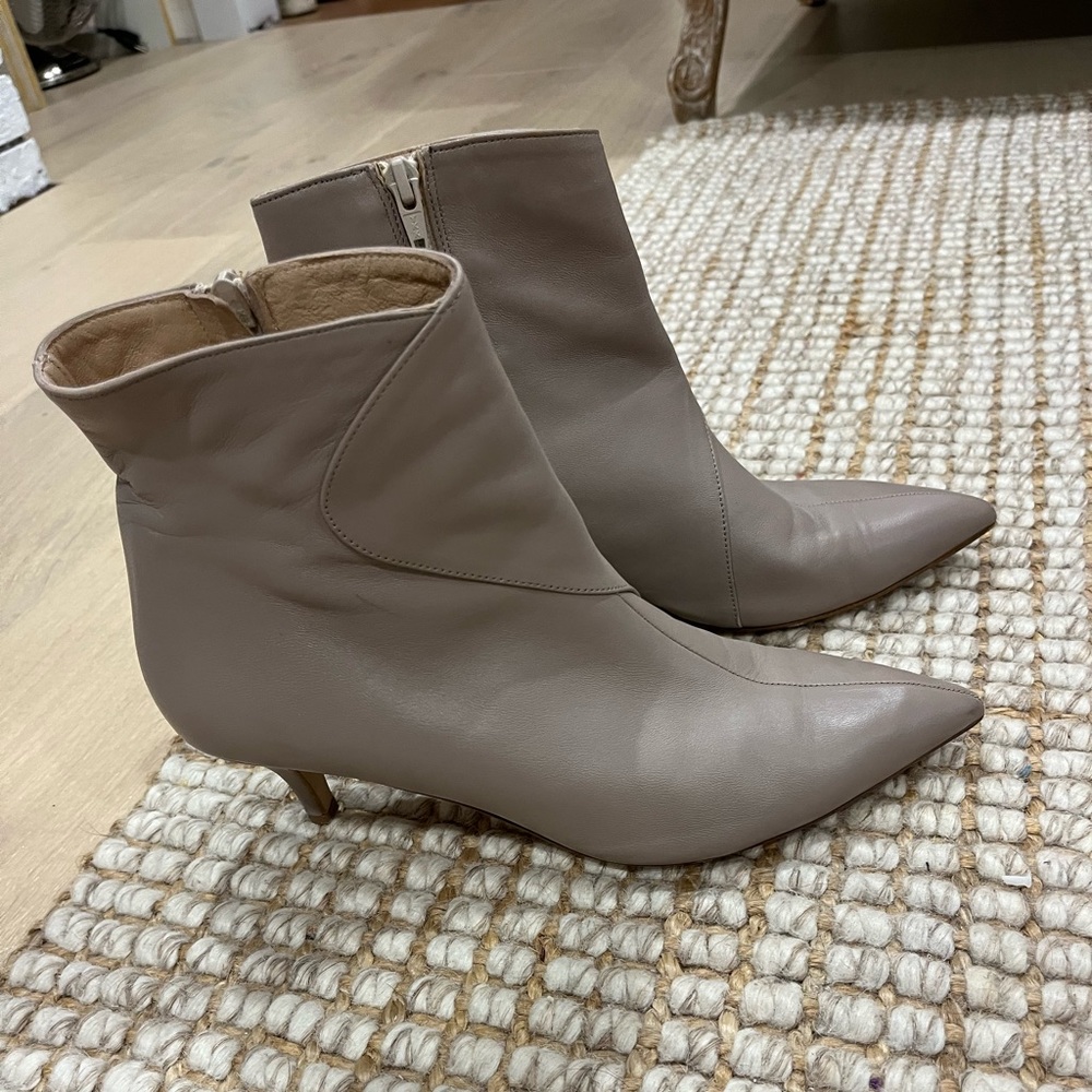 Worn once leather booties 39.5